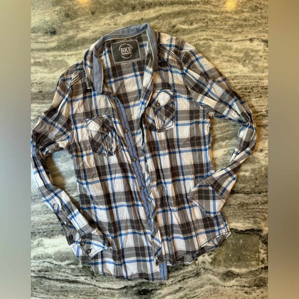 Buckle Button Down Mens Large